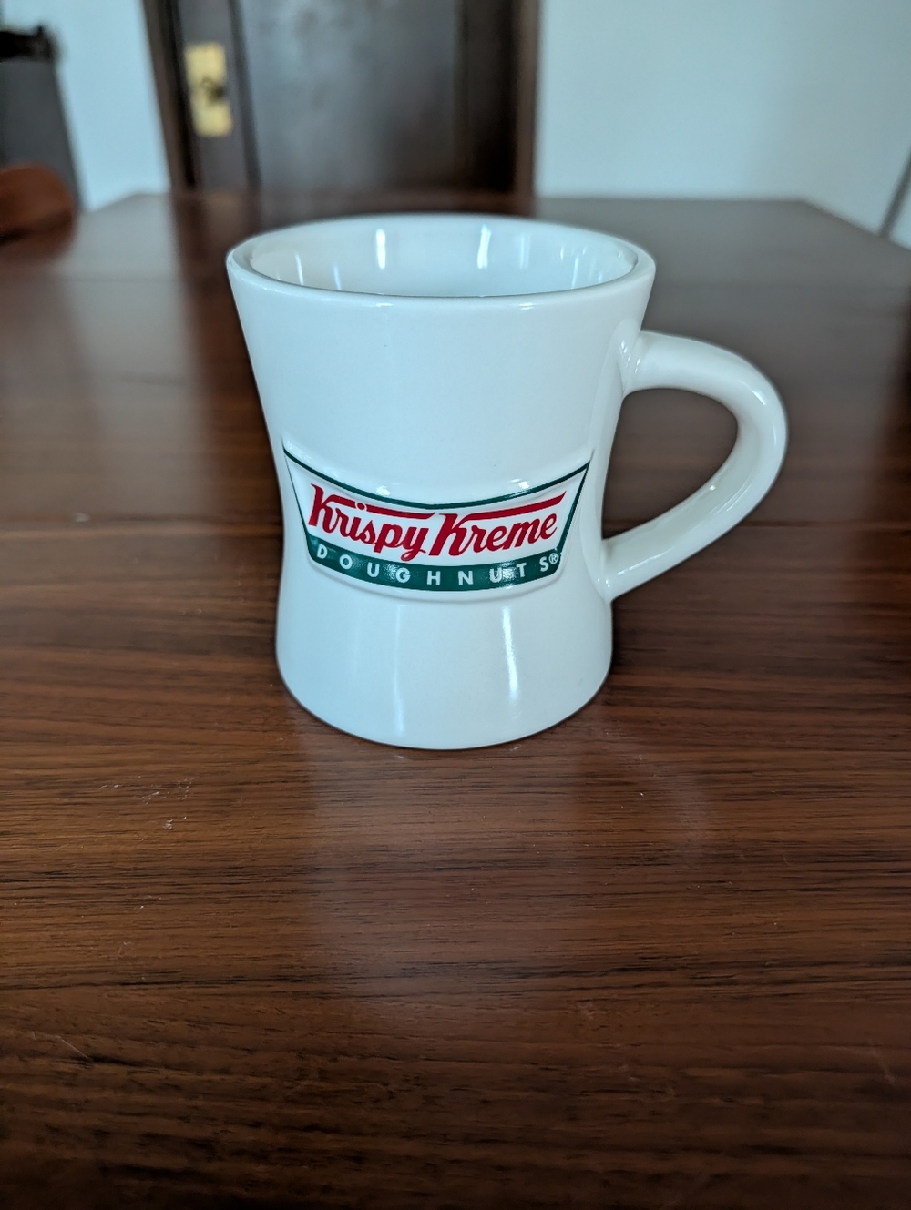 Krispy Kreme White Diner Ceramic Coffee Mug Pre Owned